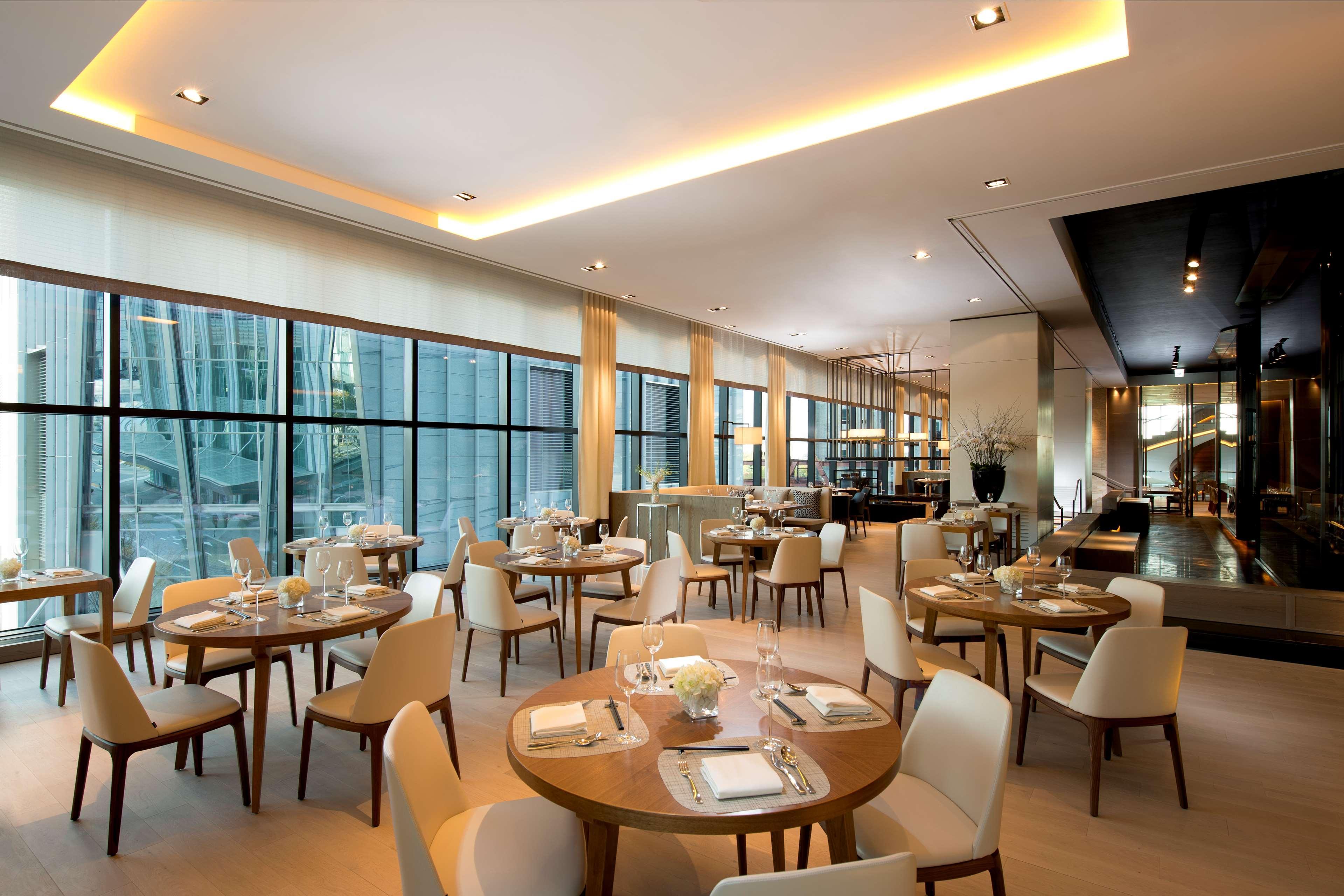 Conrad Seoul Hotel Étterem fotó